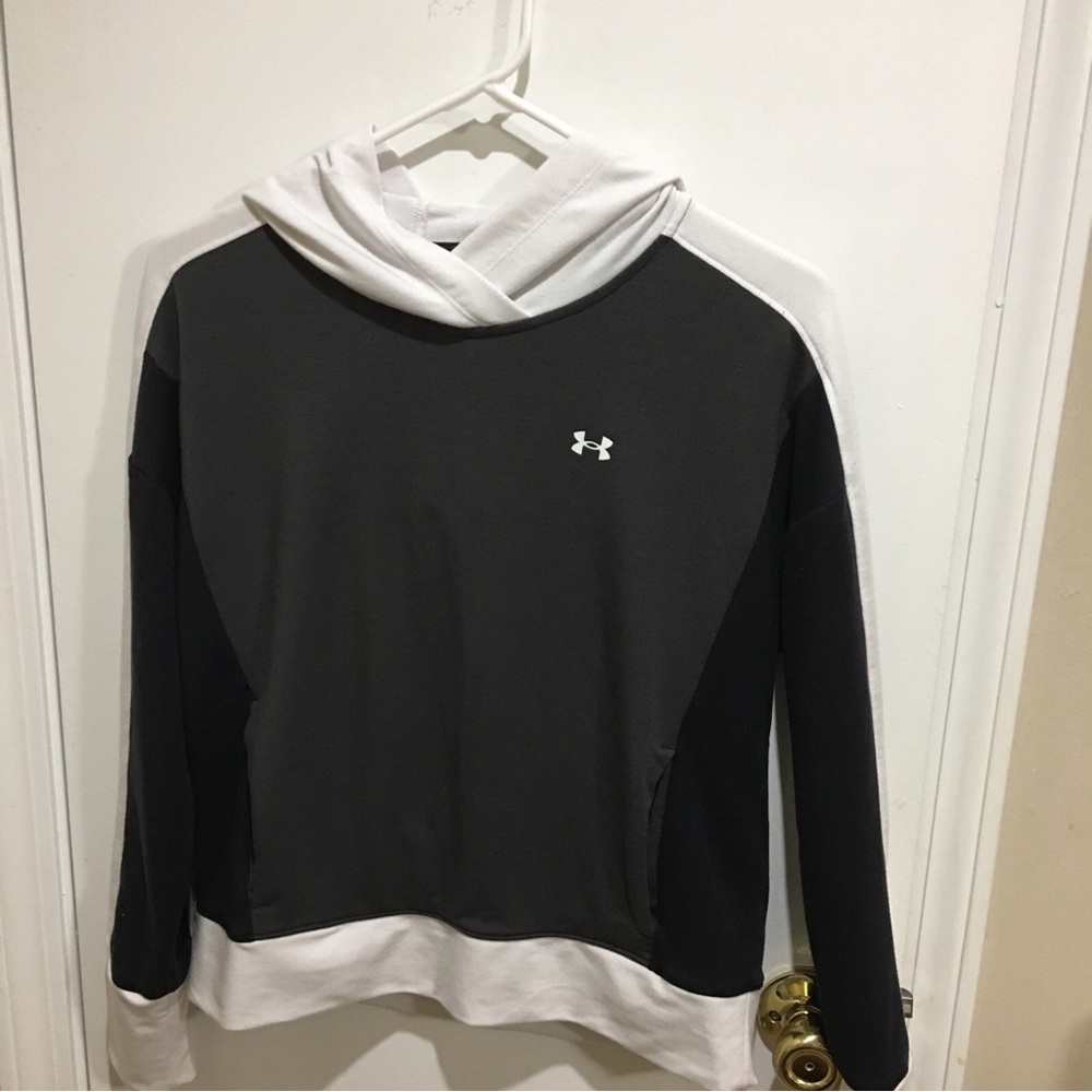 Under Armour Women's XS Loose Gray Black White Cowl Funnel Neck Hoodie Pullover